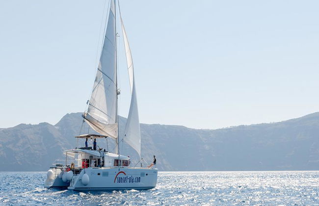 Crucero en Catamarán Platinum con BBQ: Aguas Termales, Playa Blanca y Roja - Grupo reducido - Foto 4